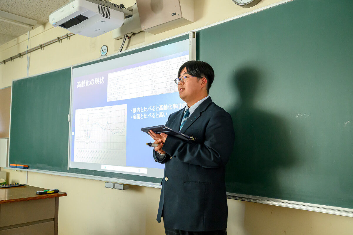 課題探究学習の様子