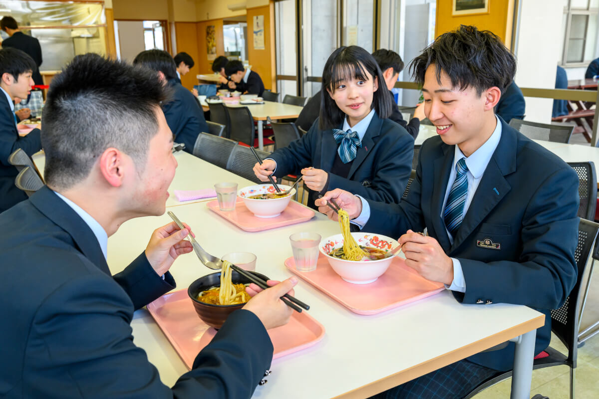 昼食・休憩